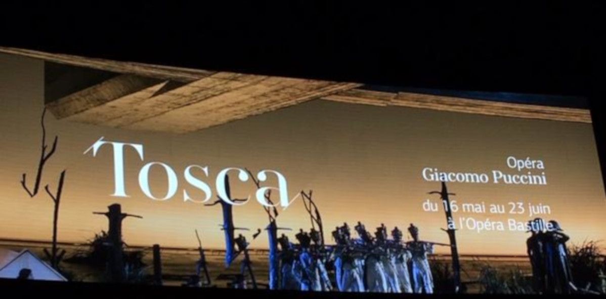 Opéra Bastille, Paris / Tosca Ankündigung © Uschi Reifenberg