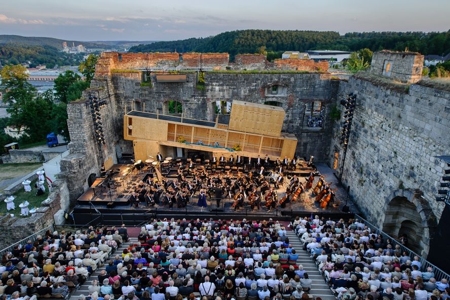 Opernfestspiele Heidenheim / Eröffnungskonzert mit Sharon Kam und den Stuttgarter Philharmonikern unter&lt;br /&gt; Marcus Bosch im Rittersaaal © Oliver Vogel