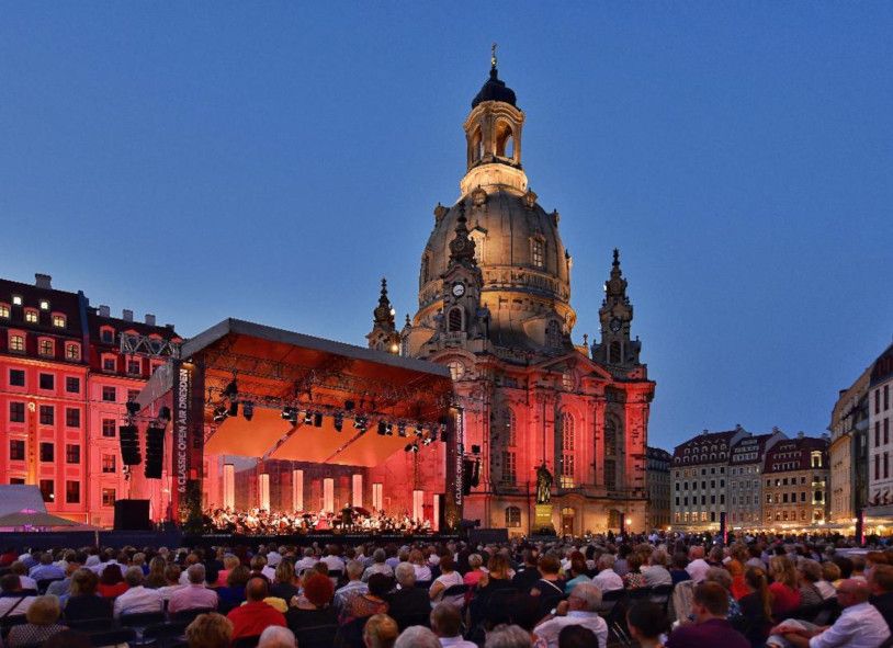 Frauenkirche Dresden /  illuminiert vom 6. Classic Oper Air © Christian Fritsch