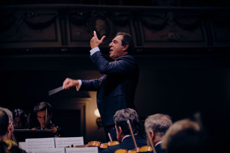 Sächsische Staatskapelle / 2. Symphoniekonzert - hier : Daniele Gatti © Markenfotografie