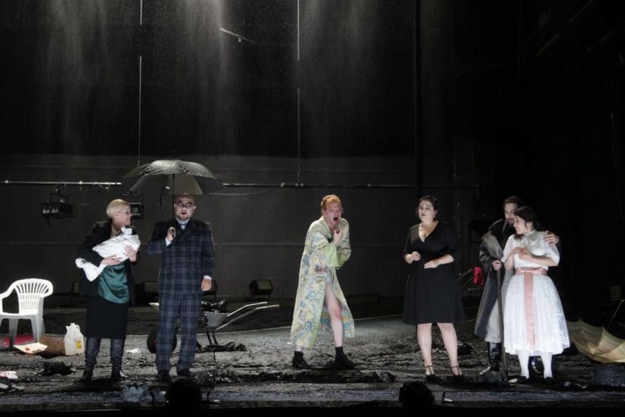 Theater Bremen / Don Giovanni - hier :  Andress, H Kim, Heinrich, Millo, Clark, K Kim © Joerg Landsberg