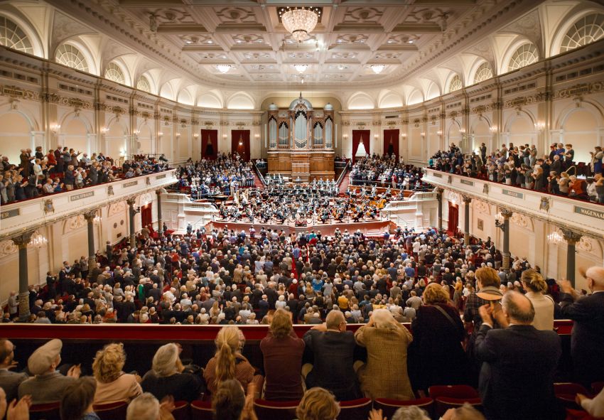 Het Concertgebouw / der Grosse Saal © Hans Roggen