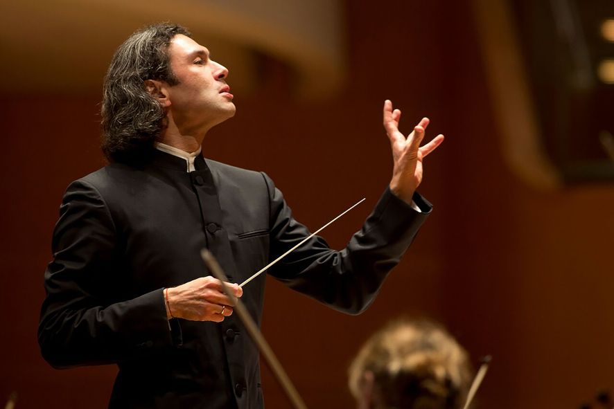 Konzerthaus Dortmund / London Philharmonic Orchestra - hier : Dirigent Vladimir Jurowski © PC_Drew-Kelley