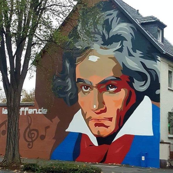  Ludwig van Beethoven _ an einer Hausfassade © Peter M. Peters