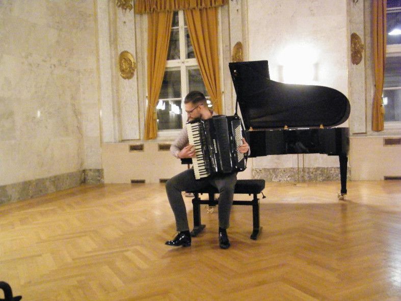 Richard Wagner-Verband Wien / Stipendiatenkonzert - hier : Akkordeonist Leo Herzog © Marcus Haimerl