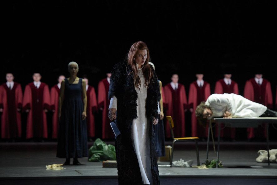 Staatsoper Hamburg / Norma - hier : Marina Rebeka als Norma © Hans Joerg Michel