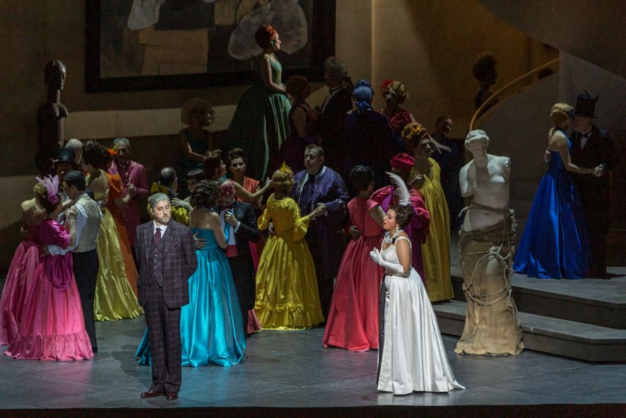 Opéra National de Paris / Manon von Jules Massenet © Sebastien Mathe