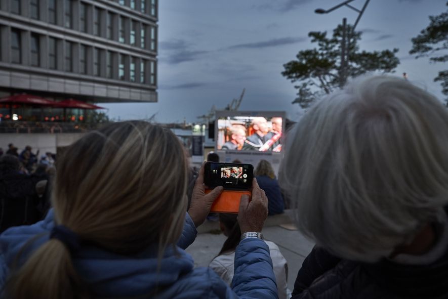 Elbphilharmonie / Konzertkino 2018 Vorplatz Cube @ Claudia Höhne