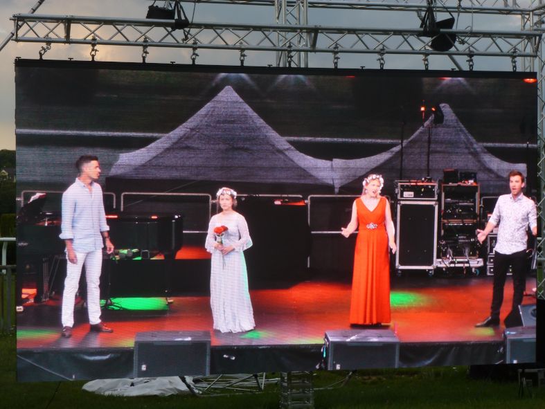  Düsseldorfer Heimatsommer / Opernabend - junges Ensemble, vl Gonzalez, Zeiger, Woesner, Siebert inspirieren mit BELCANTO @ IOCO