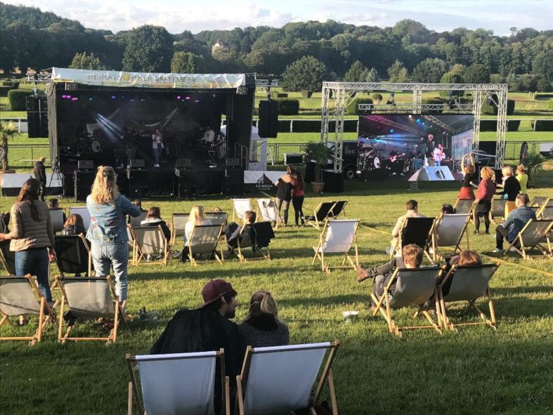 Opernabend auf der Galopprennbahn @ Düsseldorfer Heimatsommer