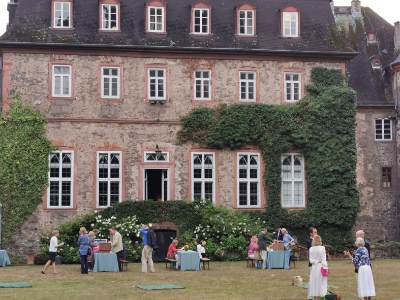 Opera meets nature in Schloss Laubach © Ingrid Freiberg