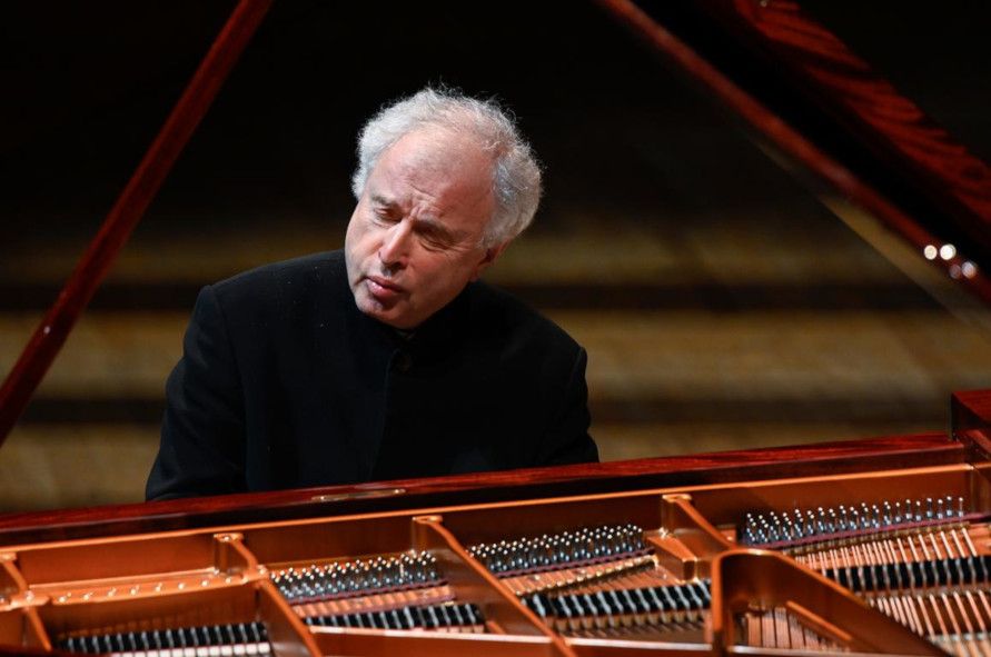 Semperoper Dresden / Sir Andras Schiff @ Matthias Creutziger