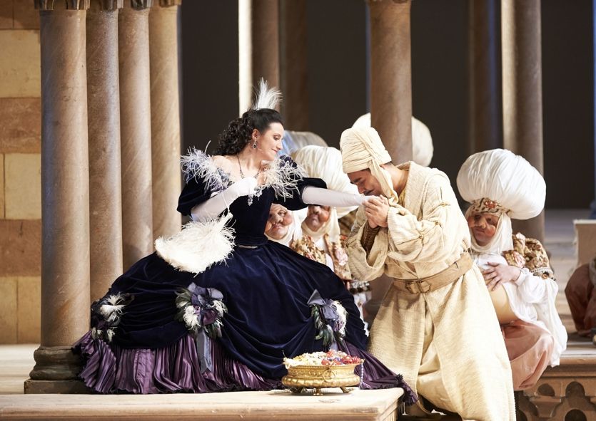 Wiener Staatsoper / L Italiana in Algeri © Wiener Staatsoper GmbH / Michael Pöhn