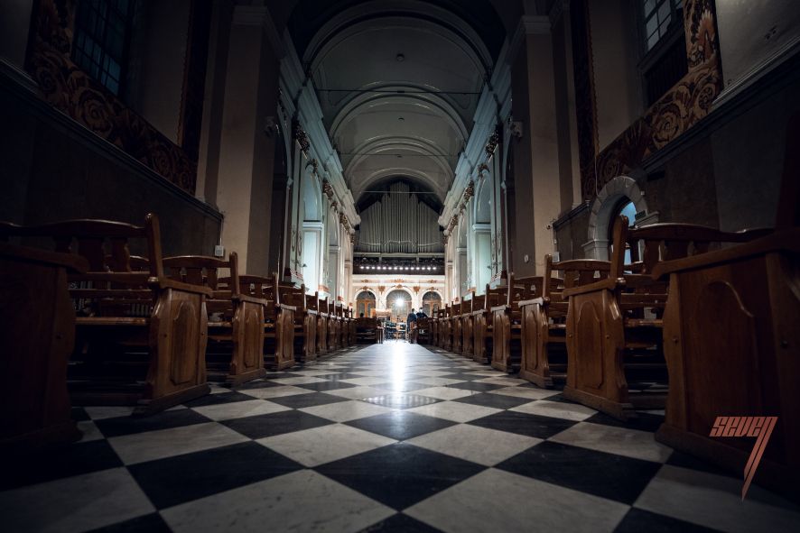 Orgelsaal in der ehemaligen Kathedrale Maria Magdalena, Lviv, Ukraine © Roksolana Trush