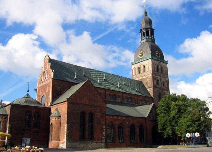  Dom in Riga, Lettland, Kathedralkirche der Evangelisch-Lutherischen Kirche Lettlands © Wikimedia Commons / Stuart Edwards