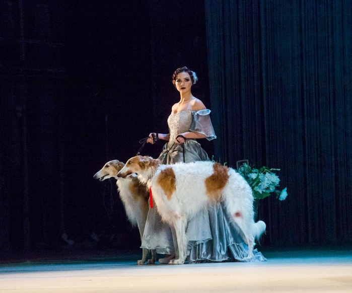 La Traviata - Odessa - heute und als dort noch Frieden herrschte