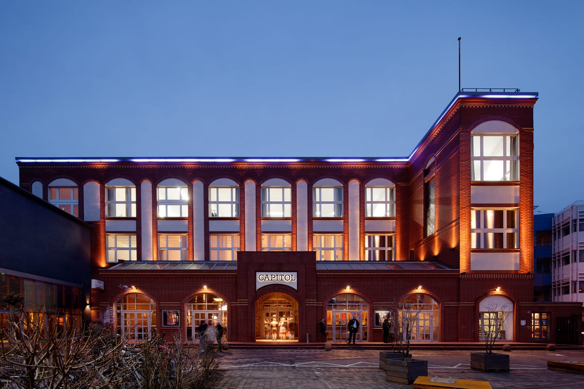 Düsseldorf, Capitol Theater, MRS. DOUBTFIRE - Musical basierend auf dem bekannten Film von Robin Williams, IOCO