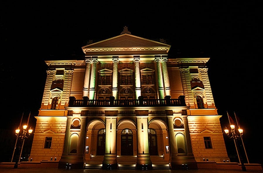 Schwerin, Mecklenburgisches Staatstheater, Opern-Gala - Diamanten der Oper, 07.10.2020