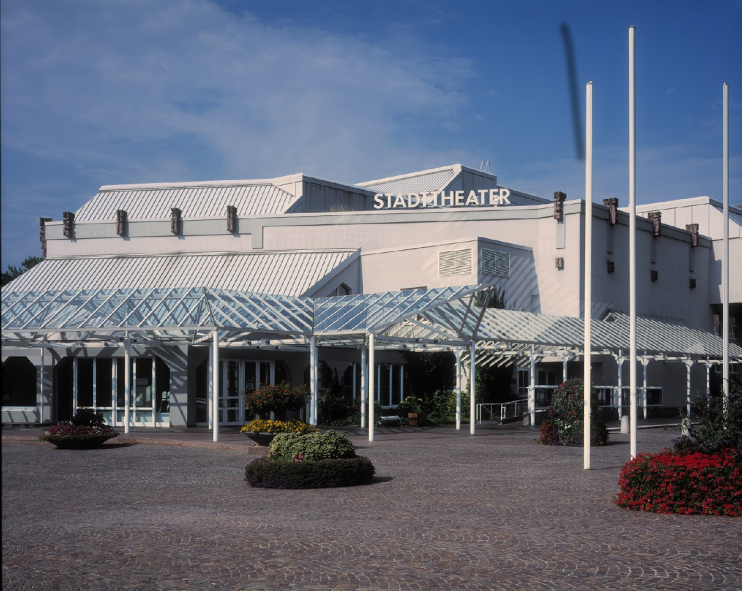 Pforzheim, Theater Pforzheim, Premiere des Balletts Goldberg-Variationen, 05.11.2016