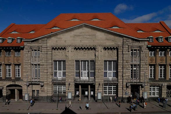 Lübeck, Theater Lübeck,  1. Sinfoniekonzert, 14./15.09.2014