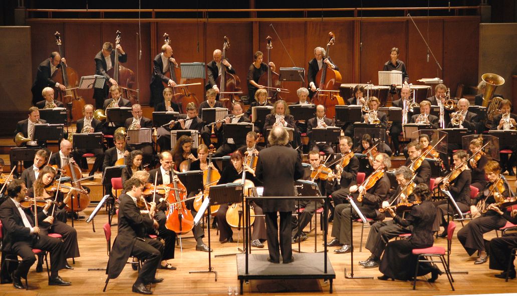 Bremen, Die Glocke, Musikfest Bremen -  Orchestre des Champs-Elysées, IOCO Kritik, 28.09.2021