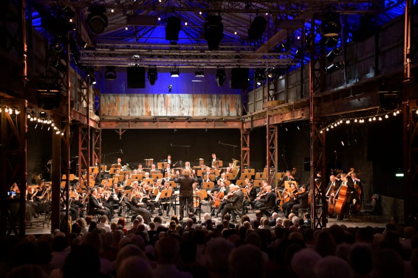 Rostock, Halle 207, Norddeutsche Philharmonie – Philharmonisches Konzert, IOCO Kritik, 27.09.2023