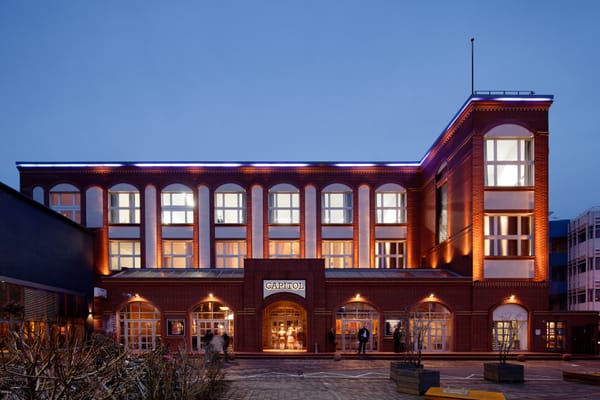 Düsseldorf, Capitol Theater, MRS. DOUBTFIRE - Musical basierend auf dem bekannten Film von Robin Williams, IOCO