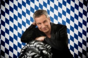 München, Staatstheater am Gärtnerplatz, BUSSI - Das MUNICAL: Nostalgischer Kult, IOCO Kritik, 23.07.2015