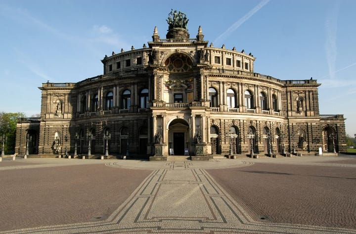 Dresden, Semperoper, 5. Symphoniekonzert - Sächsische  Staatskapelle, 7. 1. 2023