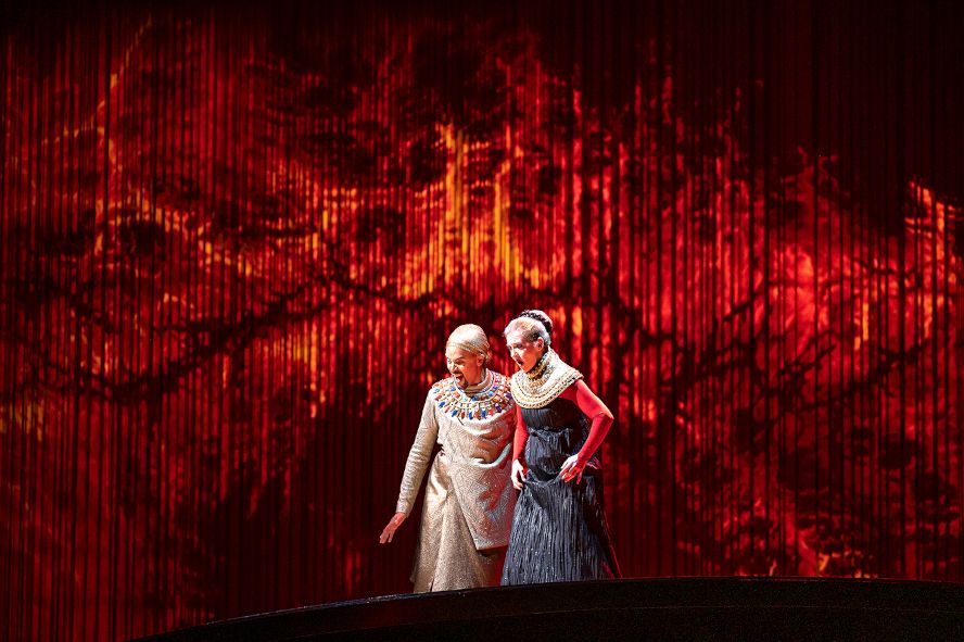 Opera Nice / Akhnaten von Philip Glass hier Patrizia Ciofi (Tye) Fabrice Di Falco (Akhnaten) © Dominique Jaussein 