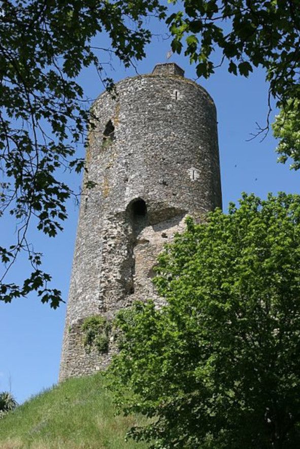 Der Turm der Melusine - hier in Vouvant, Frankreich © Wikimedia Commons