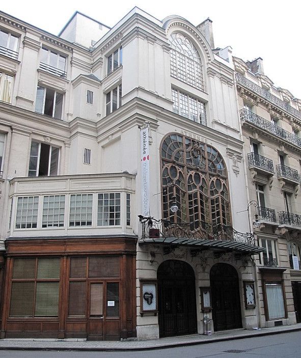 Théâtre de l'Athénée, Paris © Wikimedia Commons