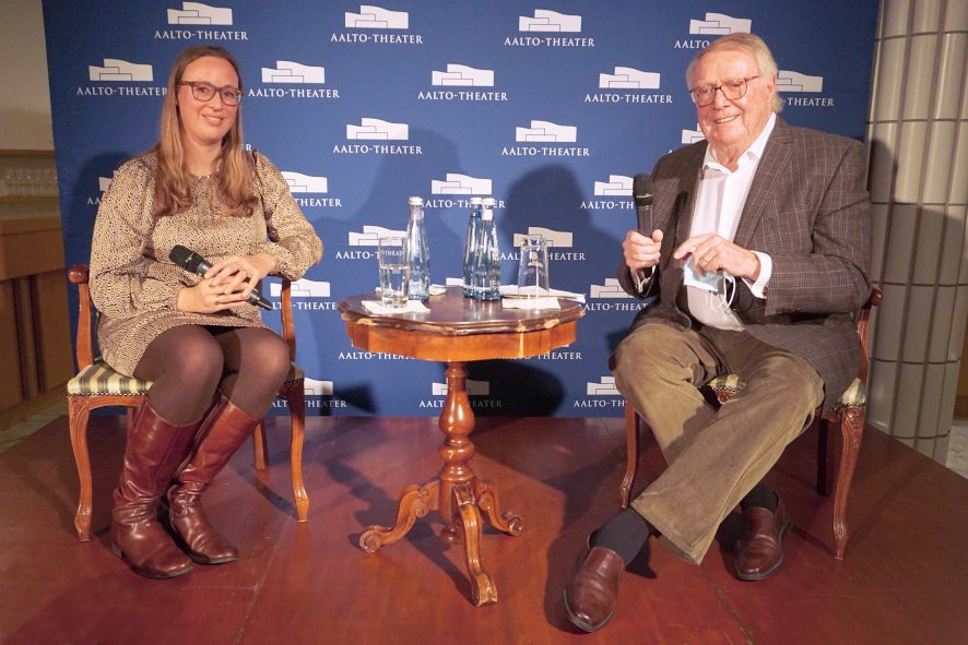 Aalto-Theater Essen / Dr. Merle Fahrholz, kommende TUP Intendatin und Wulf Mämpel Foto TUP