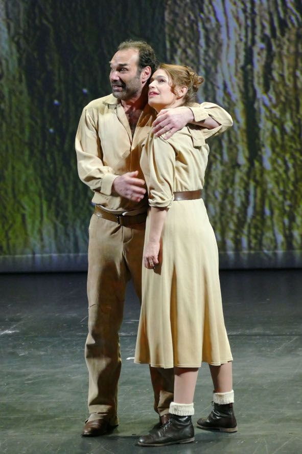  L´Opéra de Marseille / Die Walküre hier Sophie Koch als Sieglinde und Nicolai Schukoff als Siegmund © Christian Dresse