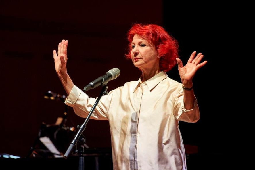 St Pauli Theater, Hamburg / Esther Ofarim im Konzert © Oliver Fantitsch