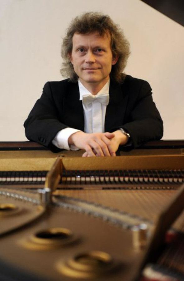 Semperoper / Sächsische Staatskapelle hier Pianist Johannes Wulff-Woesten © Sächsische Staatskapelle