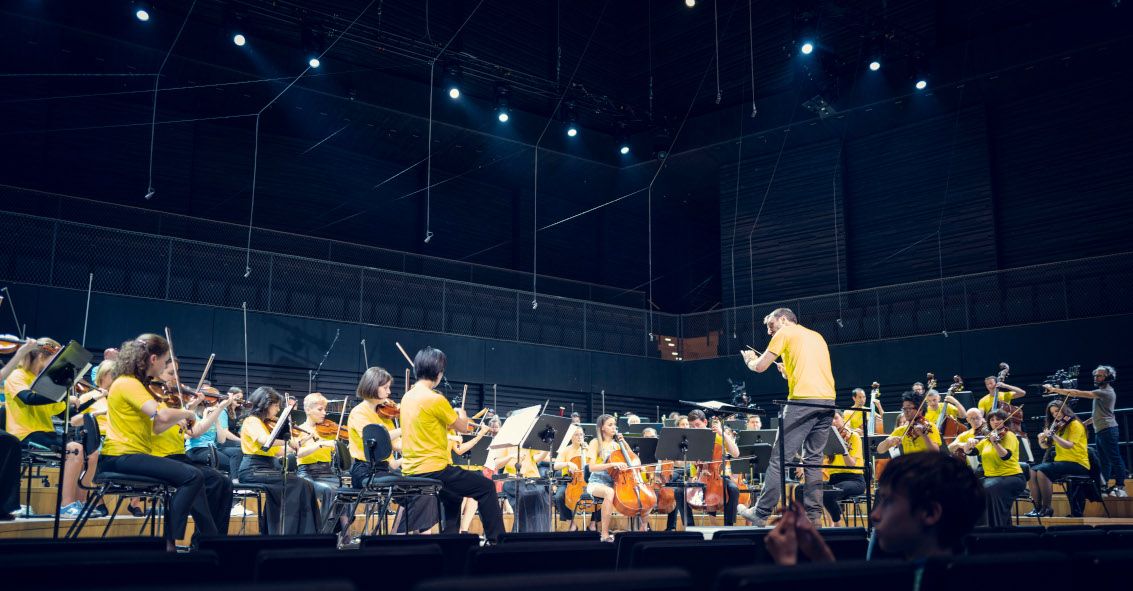weareallukrainians Konzert / Dirigent Michael Balke und Orchester © Robert Brembeck