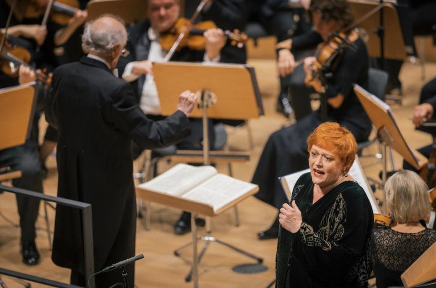 Dresden, Dresdner Philharmonie - SIEGFRIED hier Orchester, Catherine Foster als Brünnhilde © Oliver Killig 
