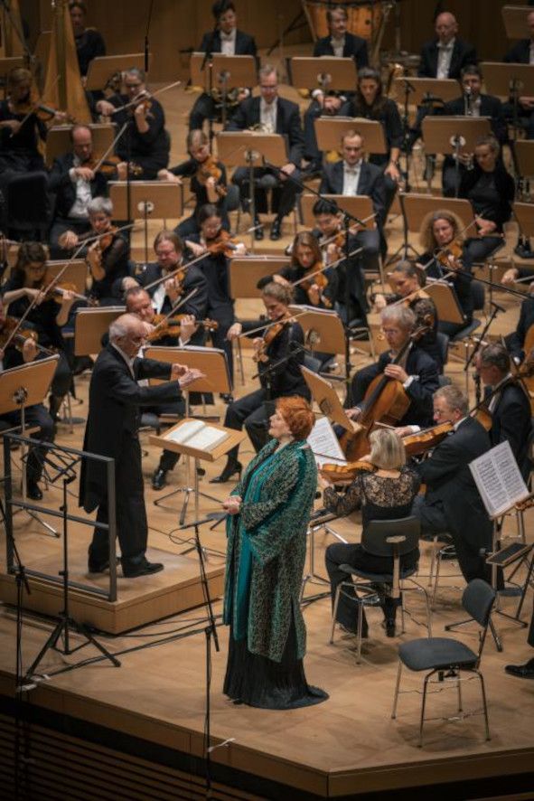 Dresden Kulturpalast / WALKÜRE _ hier die Dresdner Philharmonie mit Catherine Foster als Brünnhilde © Oliver Killig