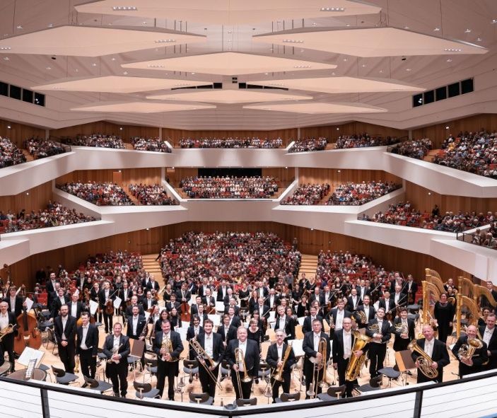 Kulturpalast / Dresdner Philharmonie und der spektakuläre Konzertsaal © Bjoern Kadenbach