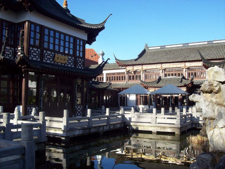 Yu Garden in Hamburg Rothenbaum © Wikimedia Commons / Pauli-Pirat