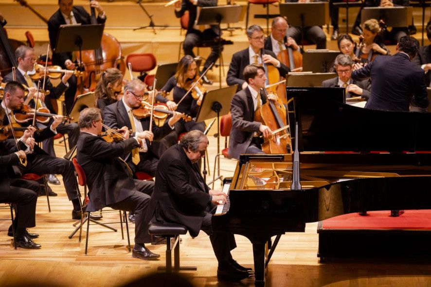 Sächsische Staatskapelle hier mit Yefim Bronfman © Markenfotografie