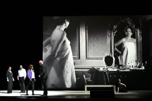 Deutsche Oper Berlin / ARABELLA hier Szenefoto © Thomas Aurin