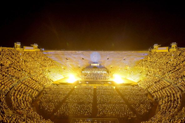 Arena di Verona / Carmina Burana Aufführung © Ennevi - Arena di Verona