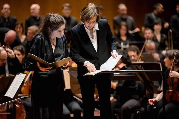 Auditorium Rainier III / Mendelssohn Kantaten hier Hélène Carpentier, Sopran und Laurence Equilbey, Dirigent © Alice Blangero