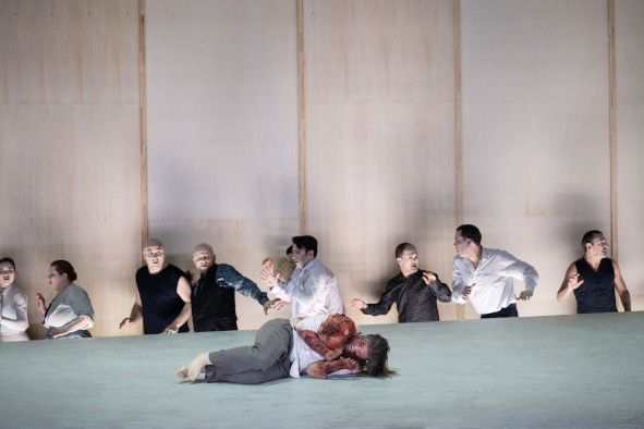 Oper Frankfurt / HERCULES hier Anthony Robin Schneider als Hercules © Monika Rittershaus