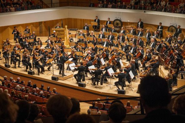 Dresdner Musikfestspiele 2023 / Münchner Philharmoniker mit Dirigent Tugan Sokhiev © Oliver Killig