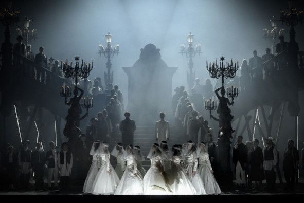 Paris, Opéra national de Paris - Bastille / ROMÉO ET JULIETTE hier Szenenphoto © Vincent Pontet