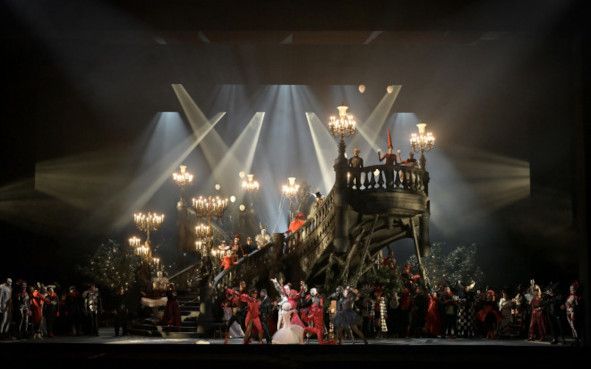 Paris, Opéra national de Paris - Bastille / ROMÉO ET JULIETTE hier Szenenphoto © Vincent Pontet